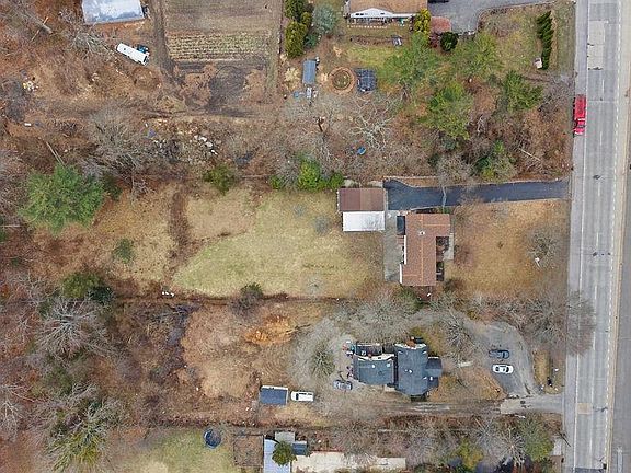 3rd image of 357 Deer Park Road