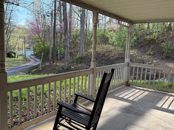 424 Old Dam Rd, Front Royal, VA 22630