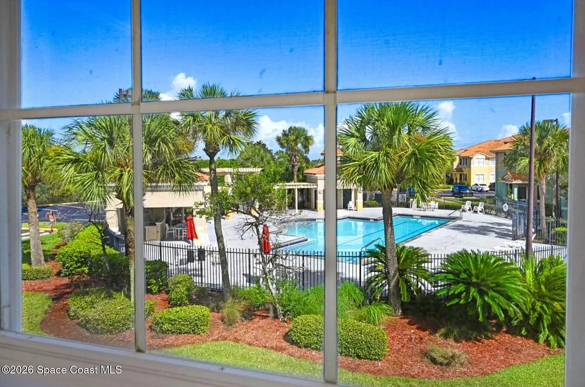 Building Photo - 1747 Sophias Dr #202