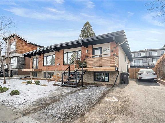 4th image of 2023 N 35th Ave SW