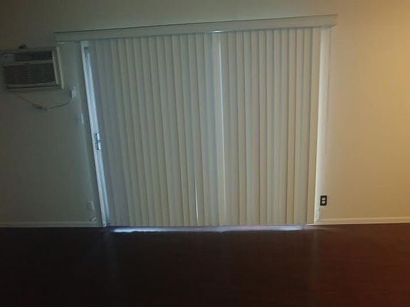 5th image of 1335 N Poinsettia Pl APT 6