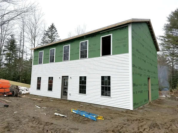 45 Snowberry Lane, Palermo, ME 04354