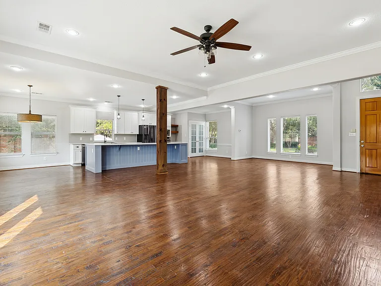 6043 Fieldstone Dr — Photo 14