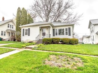 306 9th Ave, New Glarus, WI 53574