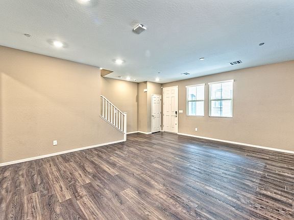 2nd image of 48 Lomita Heights Dr