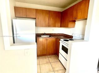 241 SE 9th Ave APT 205, Pompano Beach, FL 33060