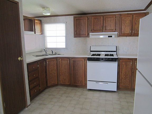 Tons of cabinet space