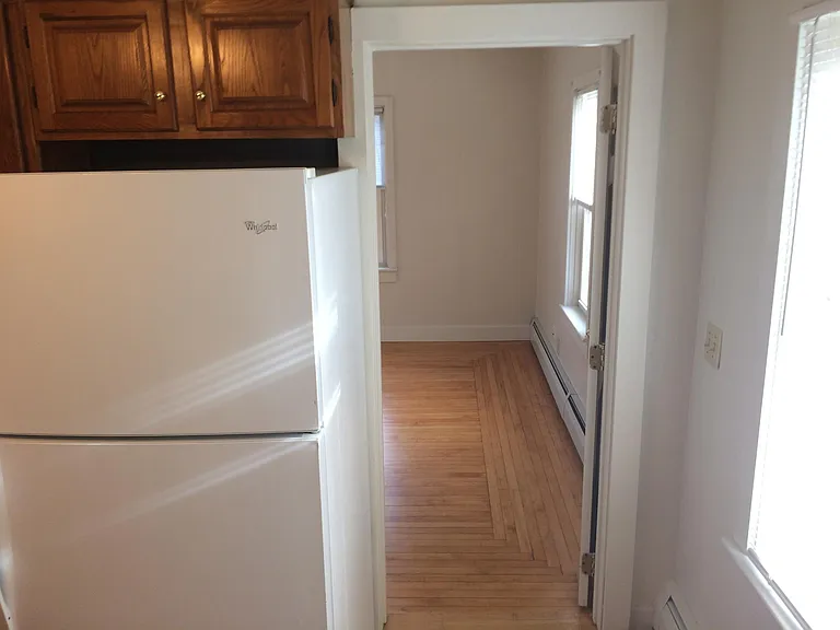 97 Mawney St #2 — Photo 6