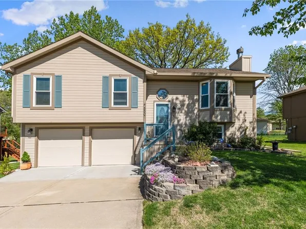 5507 N Richmond Ave, Kansas City, MO 64119