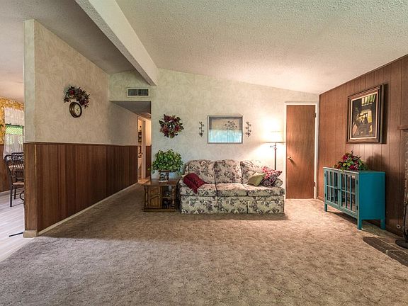 5th image of 5144 E Lamona Ave