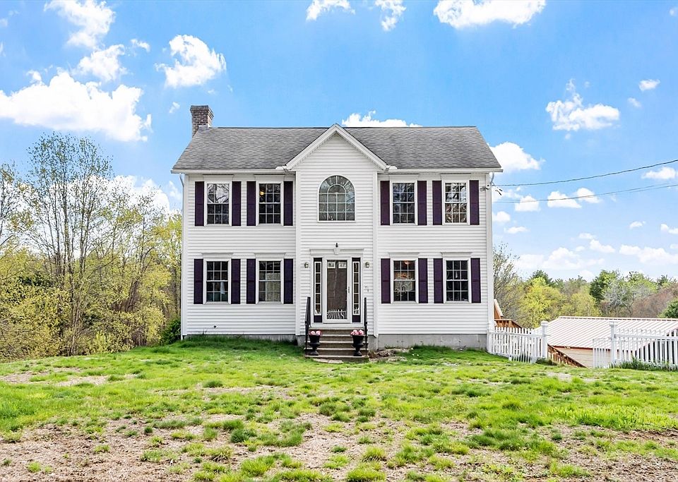 1st image of 17 Town Farm Rd