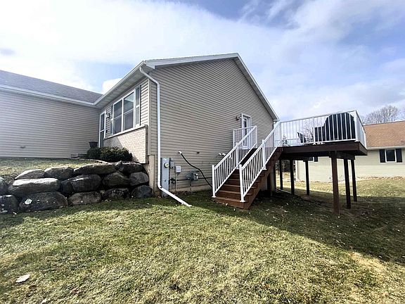 4th image of 212 Ridgeview Lane