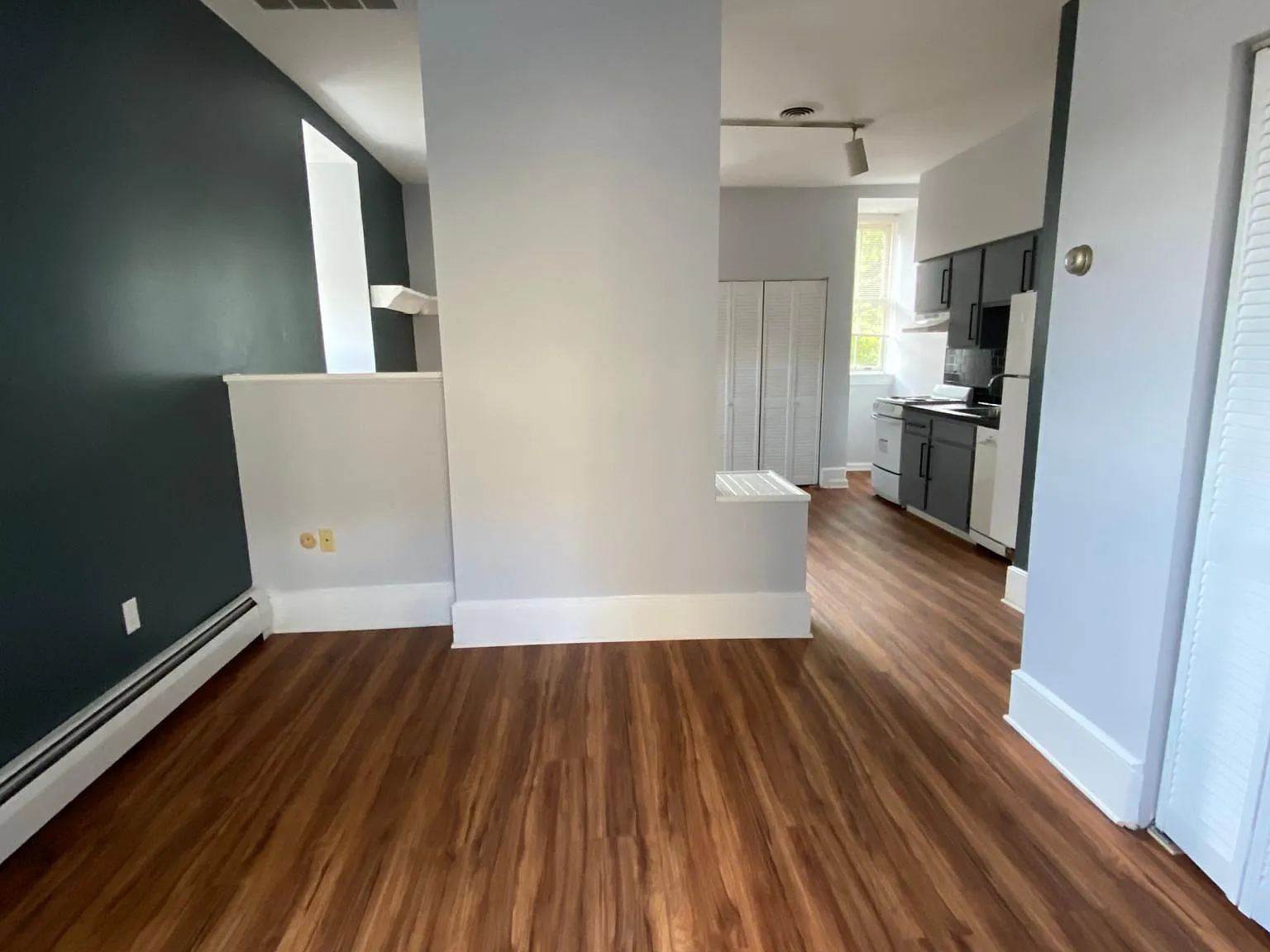 1211 Delaware Ave — Photo 3