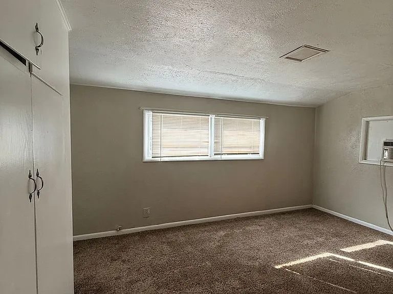 1805 Buchanan St — Photo 11