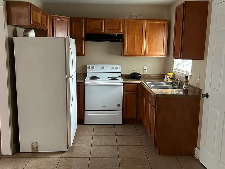 3619 Pittari Pl — Photo 2