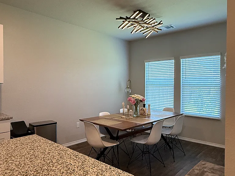 5704 Berriweather Dr — Photo 6