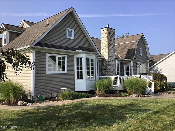 3rd image of 2436 Barnsley Way