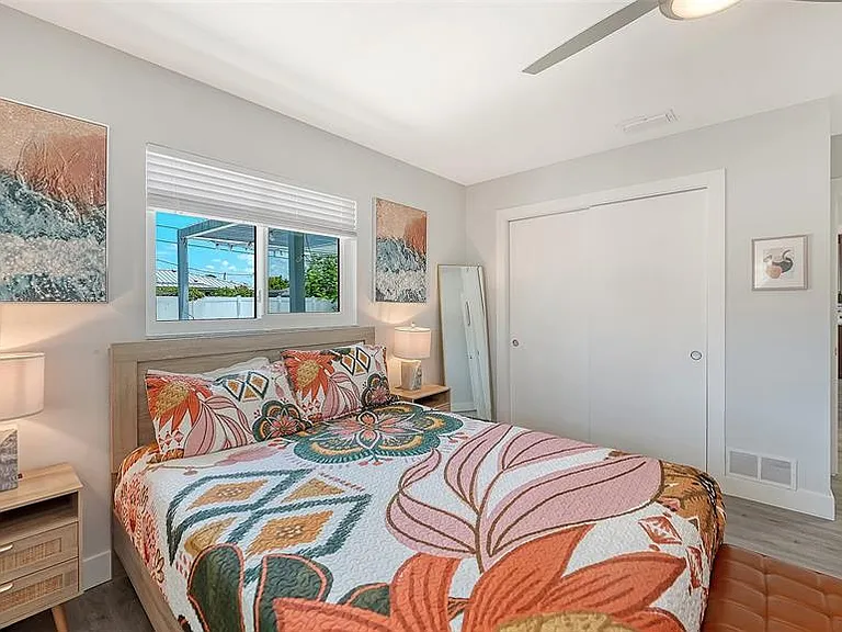 1302 Mango Ave — Photo 31