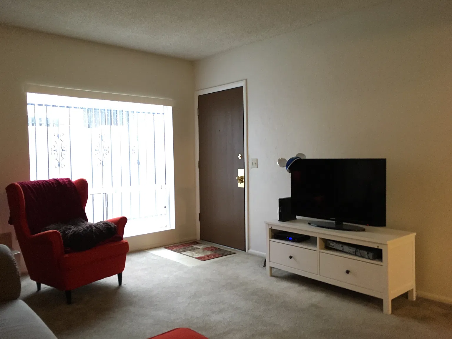 2 bed, 850 sqft, $1,500 — Photo 4