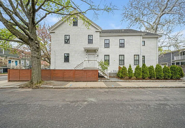 75 Prince St #75 — Photo 1