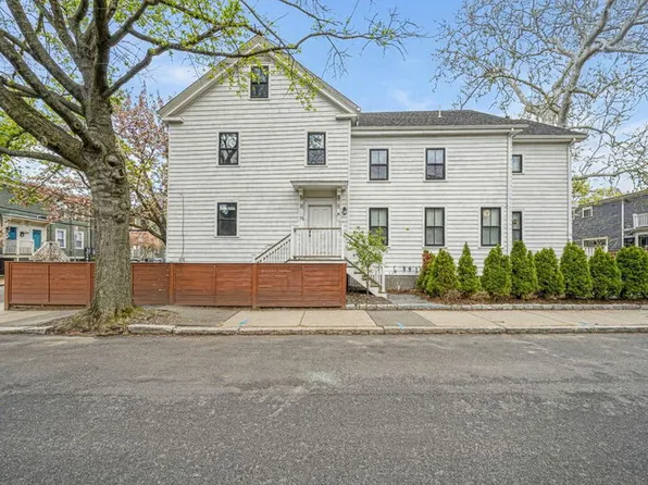 75 Prince St #75, Cambridge, MA 02139