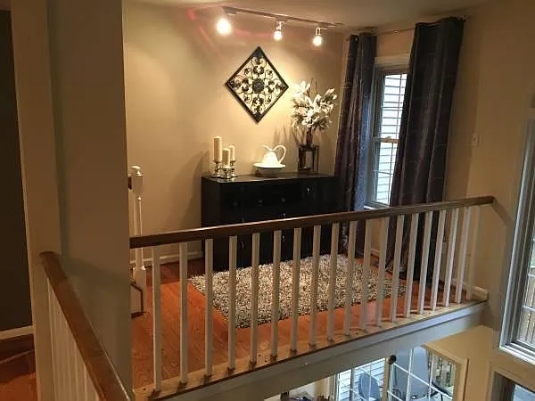 10508 Grosvenor Pl — Photo 10