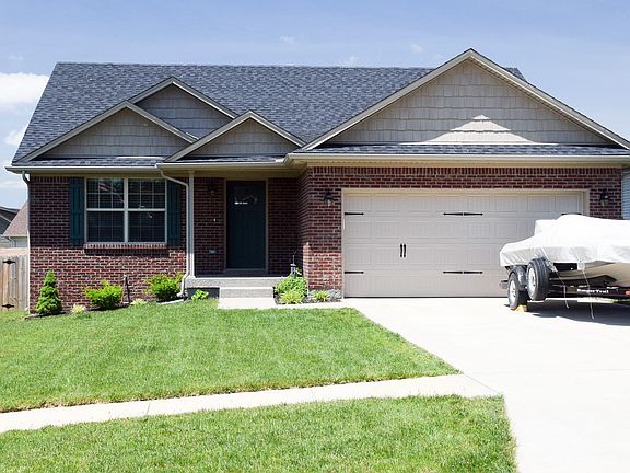 3rd image of 155 Willow Creek Dr
