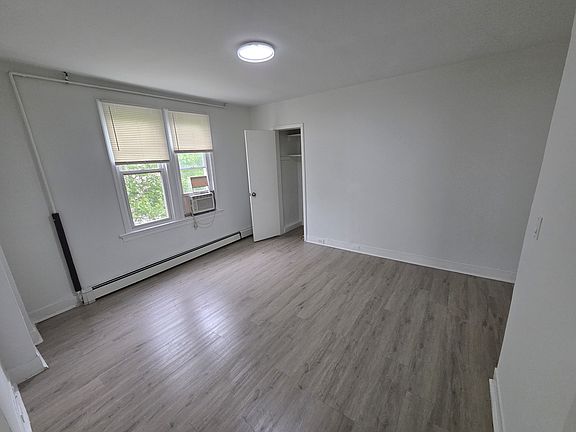 Bedroom/Living room 1