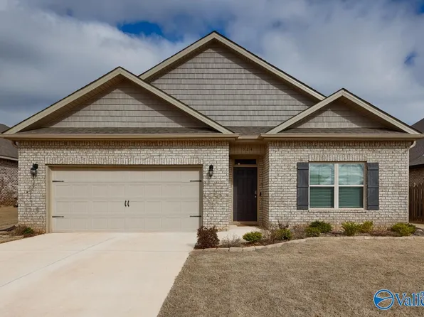 324 Caudle Dr, Madison, AL 35756