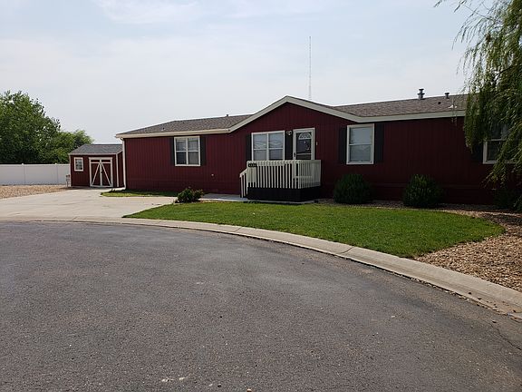 3rd image of 3400 Sagebrush Blvd