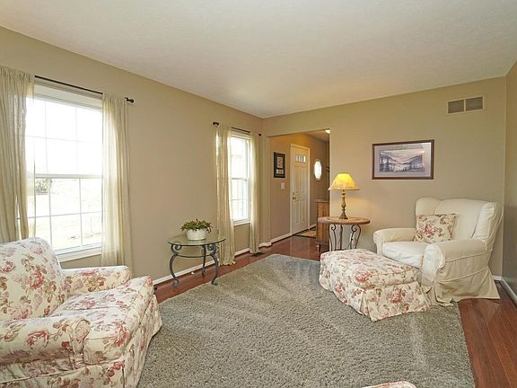 2nd image of 6316 Holloway Dr