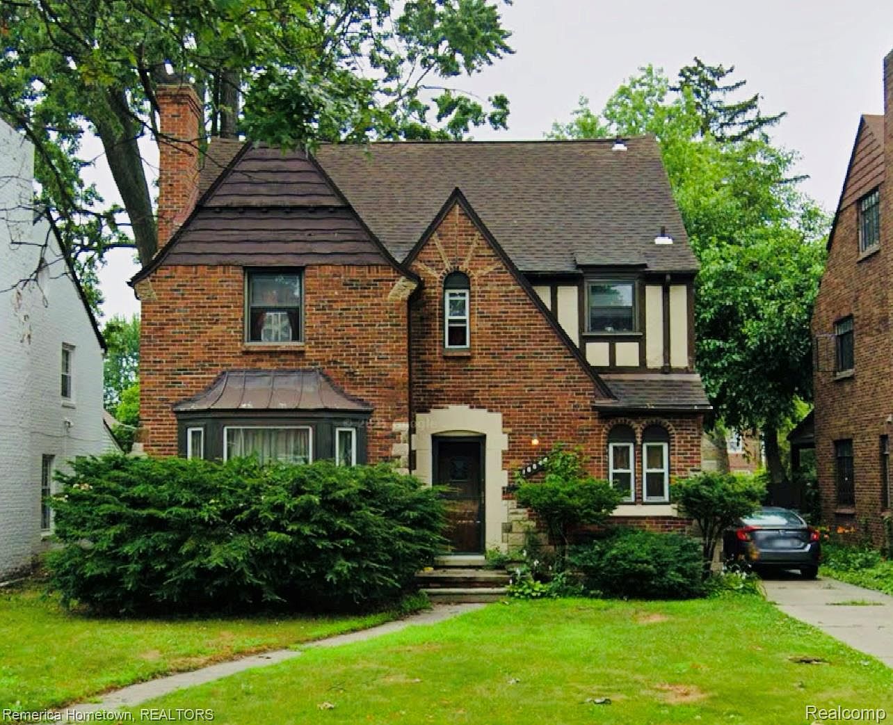 18644 Oak Dr, Detroit, MI 48221 | Zillow