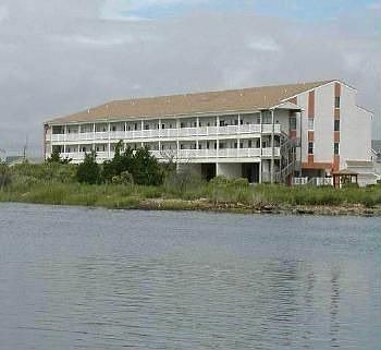 1st image of 600 North Dr #218