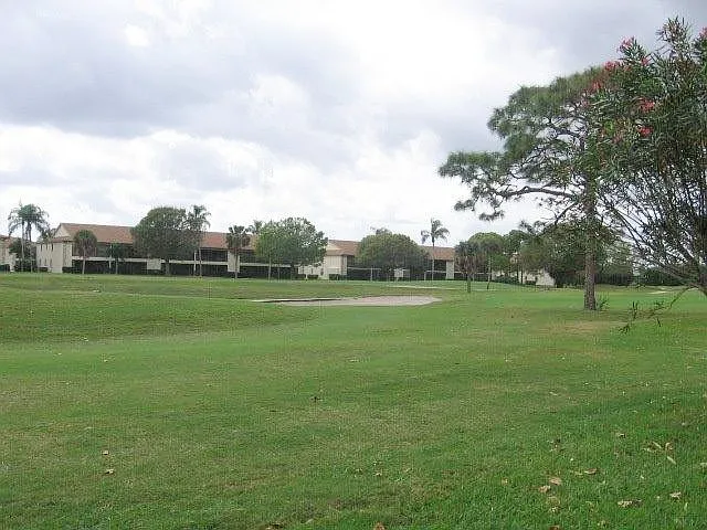 302 Wingfoot Dr #C — Photo 12