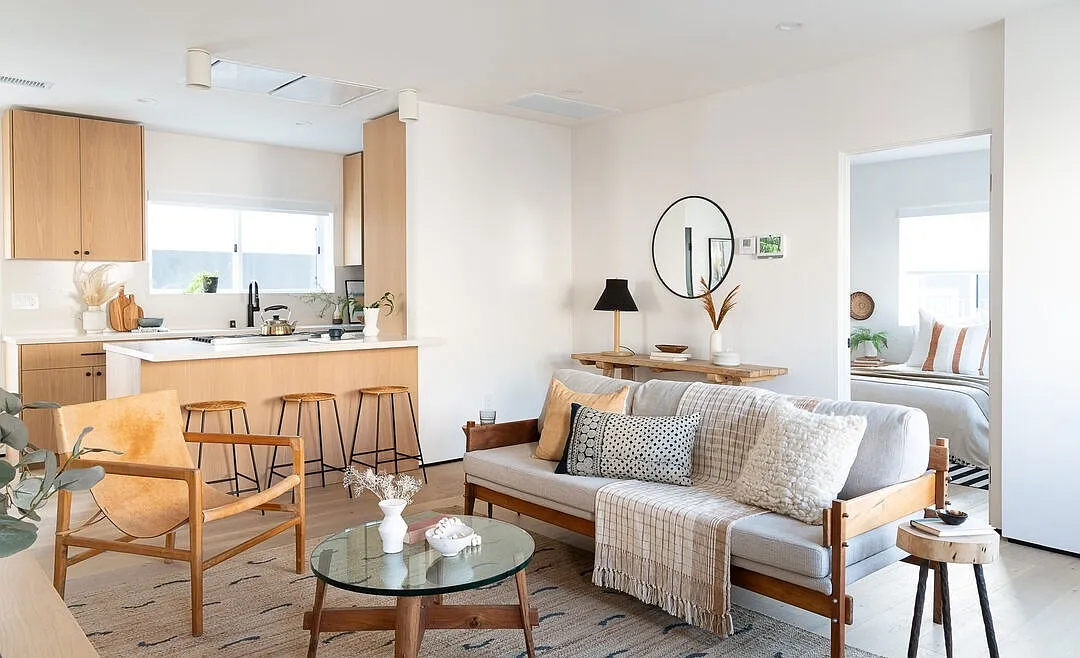 1 bed, 800 sqft, $3,295 — Photo 2