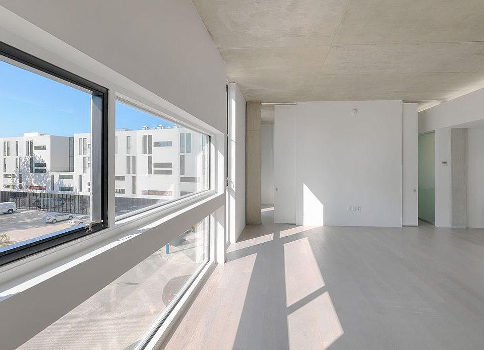 1st image of 11474 Euclid Ave APT 216