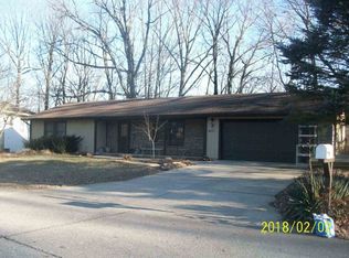 4221 Crest Dr, Lafayette, IN 47905