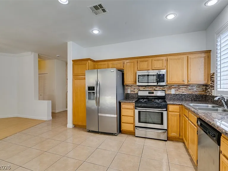 10513 Shanna Trellis Ave — Photo 25