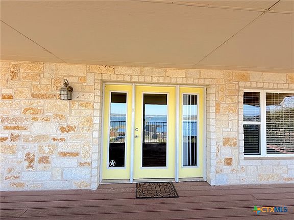 5th image of 1210 Skyline Dr