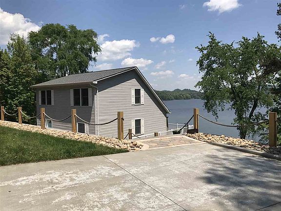 2nd image of 375 Chelaque Way