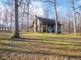 925 J C Kelly Rd, Hopkinsville, KY 42240