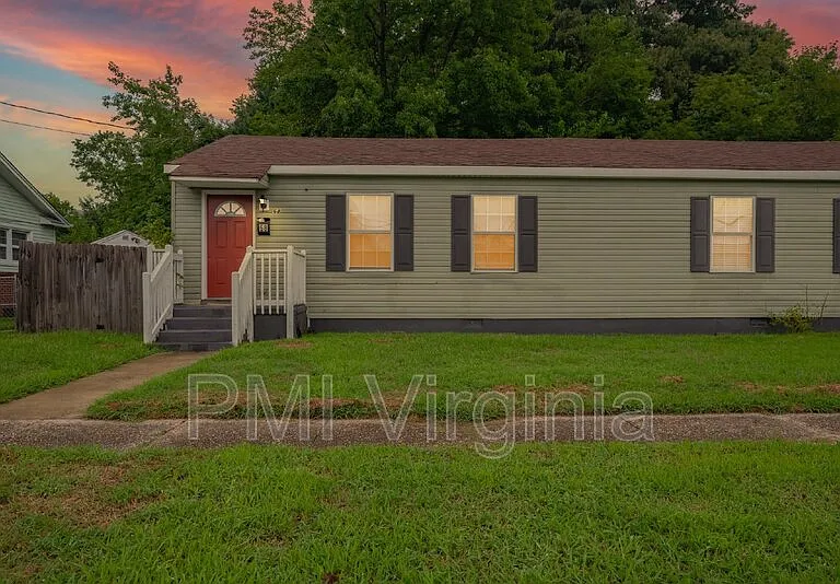 68 Carver Cir — Photo 1