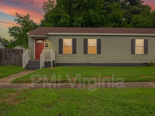 68 Carver Cir, Portsmouth, VA 23701