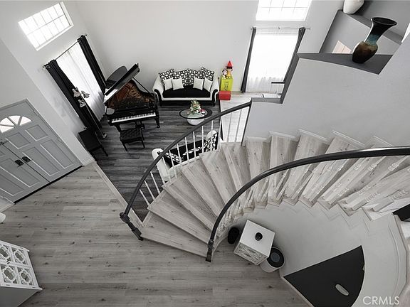 3rd image of 32056 Mill Stream Rd