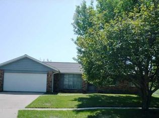 6649 Sand Ct SW, Cedar Rapids, IA 52404