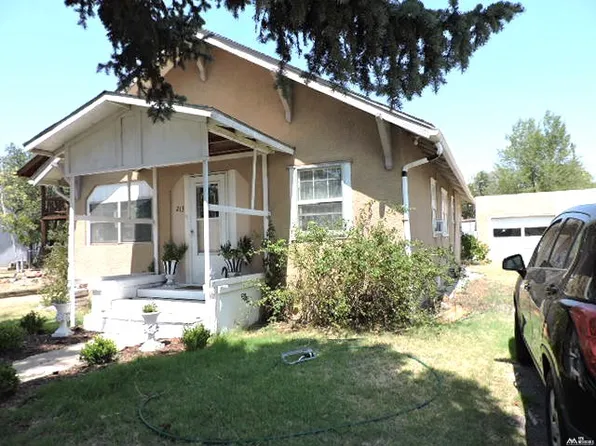 213 Cedar St, Clayton, NM 88415