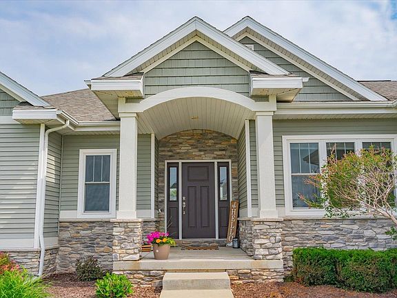2nd image of 3007 Mourning Dove Dr