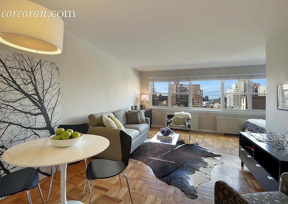 1st image of 101 W 12th St APT 12C