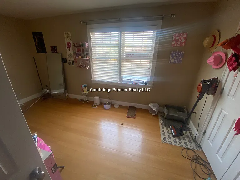 325 Elm St #2 — Photo 11