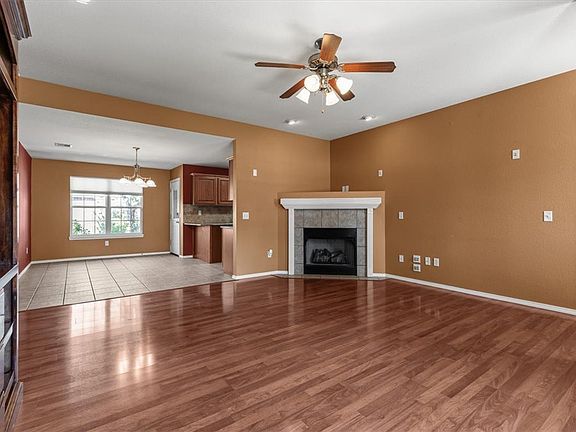 5th image of 501 Spicewood Trl